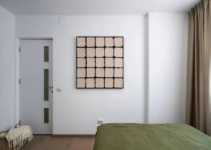 Chic & 3br Retreat In The Historic Center * Bucureşti