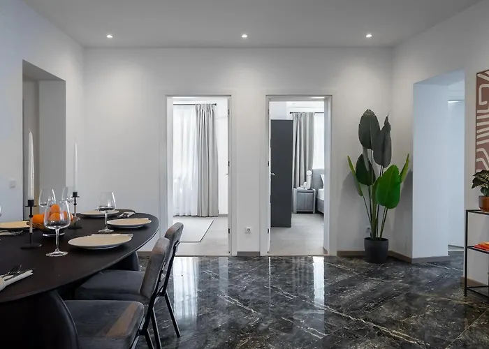 Chic & 3br Retreat In The Historic Center *