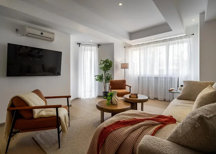 Chic & 3br Retreat In The Historic Center Apartmán