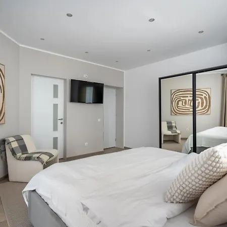 דירה Chic & 3br Retreat In The Historic Center