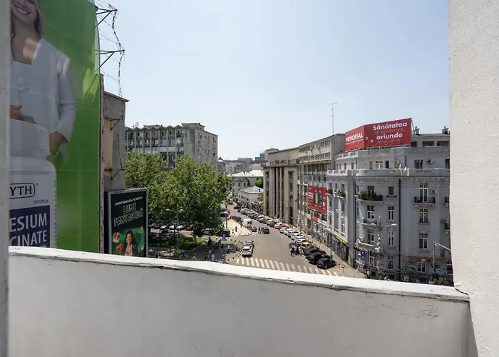 Chic & 3br Retreat In The Historic Center Daire