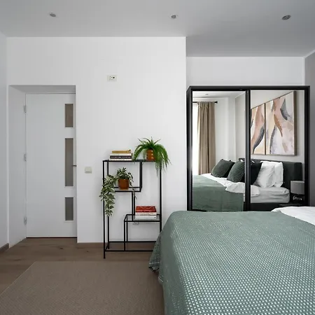 Chic & 3br Retreat In The Historic Center *